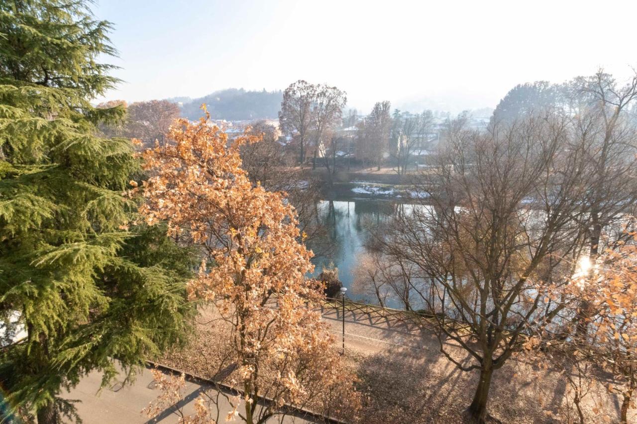 Apartment Lungo Po Riverview